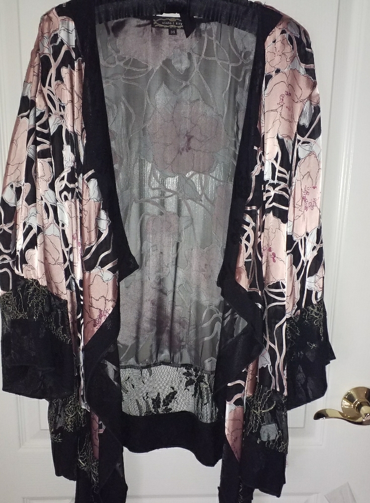 NEW SPENCER ALEXIS VK BLK PINK WHT EASTER SPEC 3X